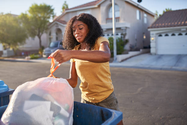 Best Attic Cleanout Services  in Levittown, NY
